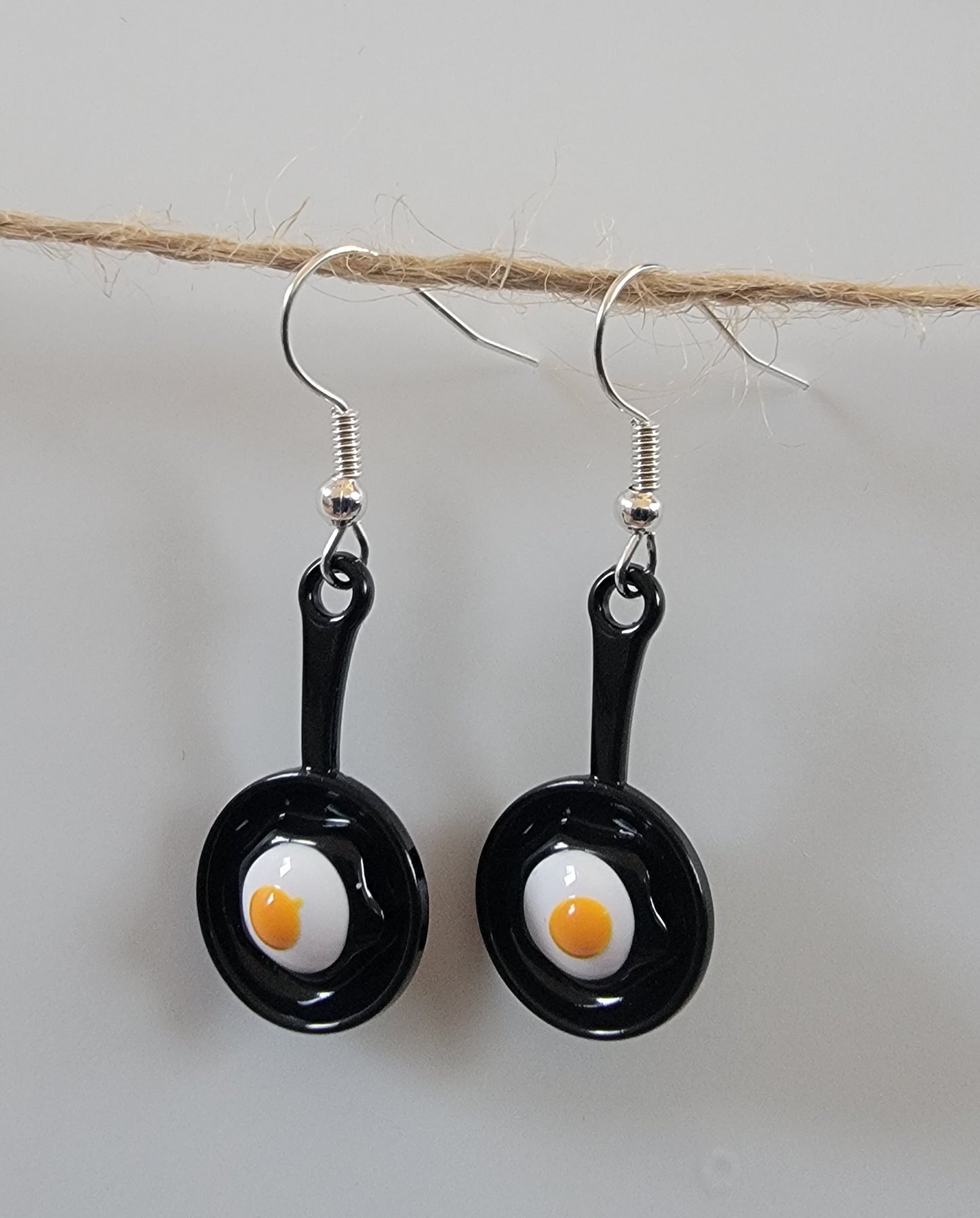 Metal And Resin Frying Pan Eggs Drop Hook Earrings Hypoallergenic Ear Wires Novelty