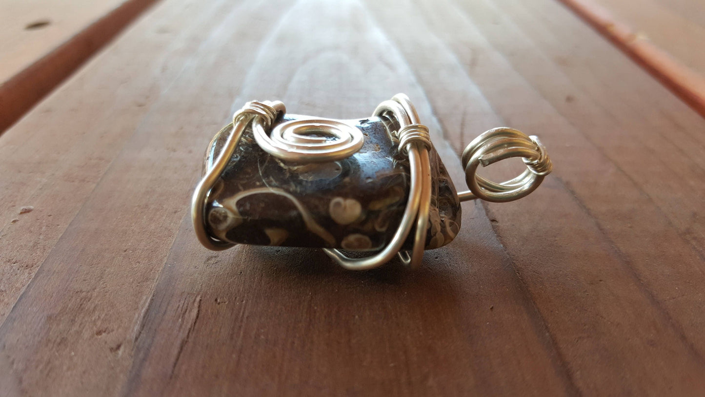 Argentium Silver Twisted Wire Pendant Wrapped Wire Turritella Fossil Agate Black Gray Shells