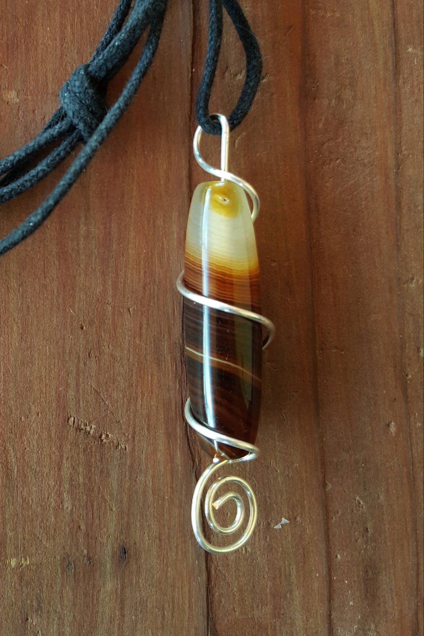 Argentium Silver Twisted Wire Wrapped Oval Brown White Bead Pendant Necklace
